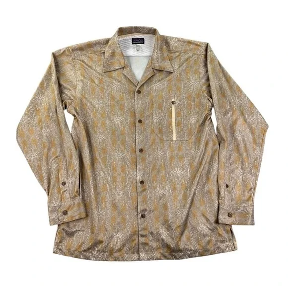 Patagonia Rythm Shirt‎ Mens Medium Multicolor Paisley Camp Button Up Lightweight